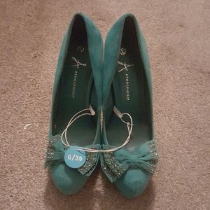 Beautiful Green shoes